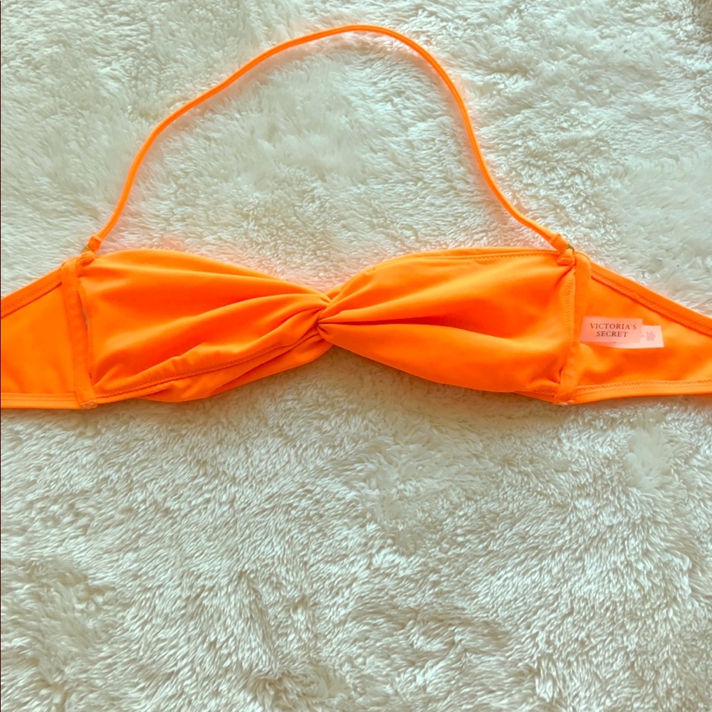 Pink VS bikini top